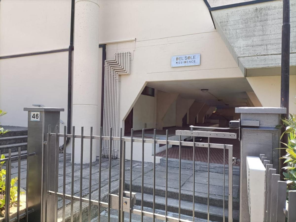 L' Appartamento Del Sole - The Sun Flat Desenzano del Garda Exterior foto